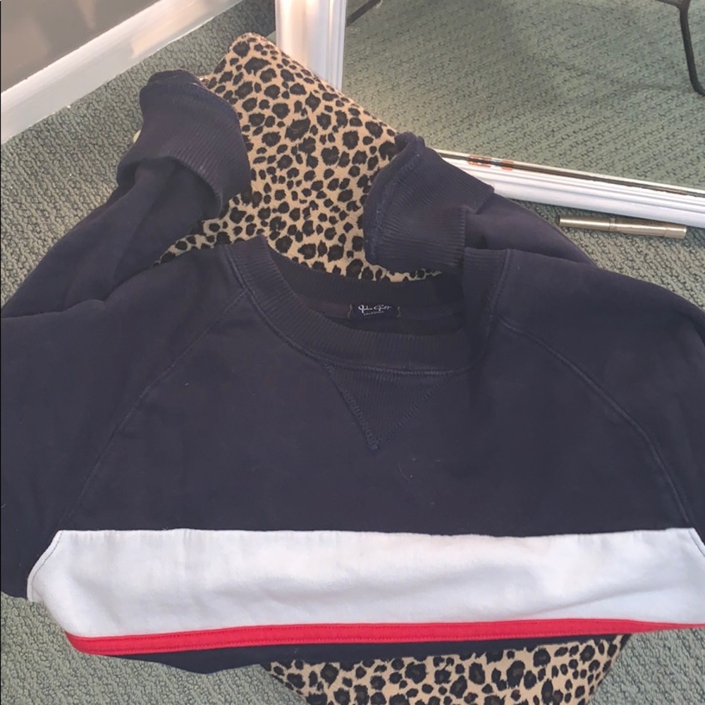 Brandy Melville John Galt crewneck